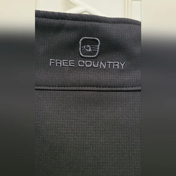 Free Country Men's Performance Jacket in Black - Picture 8 of 9